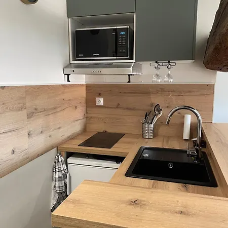 Lea, Atypical And Refined Appartement